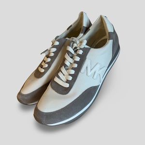 Michael Kors "Stanton Trainer" Sneakers 👟